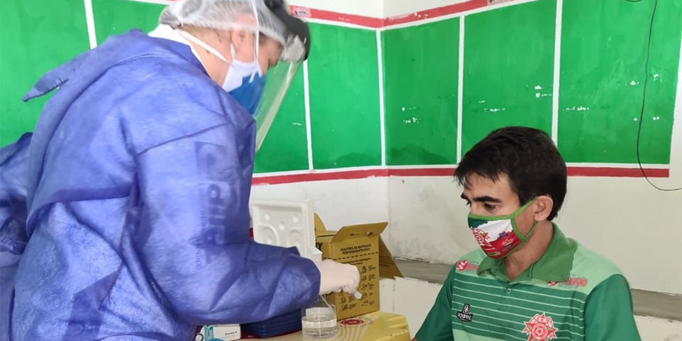 Alyson Dantas segue no comando do CEO para a sequência do Campeonato Alagoano — Foto: Divulgação/FAF