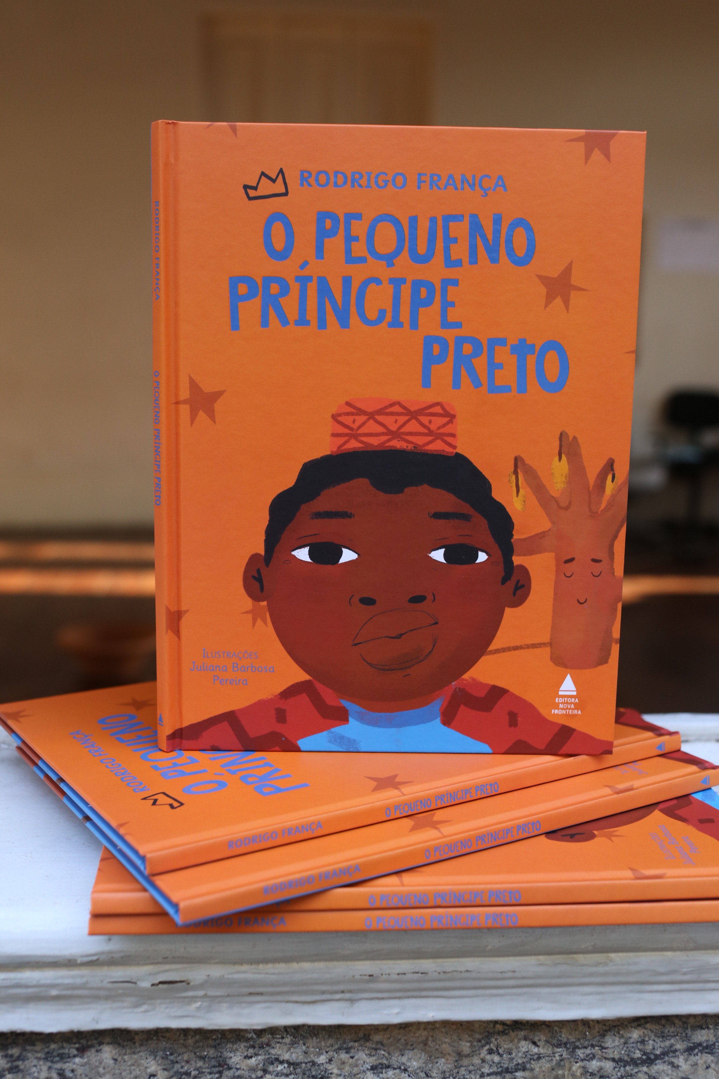 O Pequeno Príncipe Preto - livro (Foto: Júlio Ricardo da Silva)
