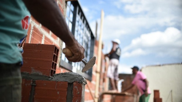 Construção civil ; trabalho ; emprego ; população do Brasil ; empregado ; trabalhador ;  (Foto: André Borges/Agência Brasil)