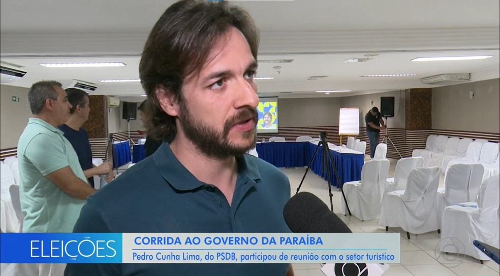 pedro-cunha-lima-participa-de-reuniao-com-o-setor-turistico.jpg
