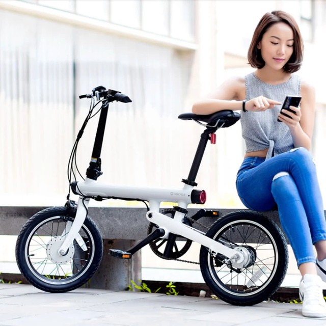Xiaomi Mi QiCYCLE: bicicleta elétrica é dobrável e faz até 45 km por carga