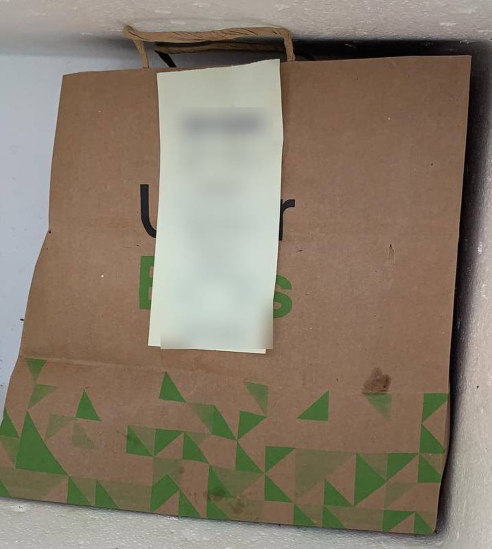 Drogas eram escondidas em sacolas de papel para despistar polícia — Foto: Polícia Civil - MT