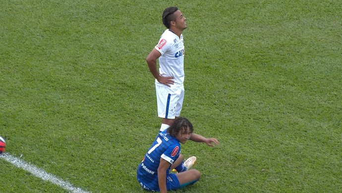 Cruzeiro foge de suas características e tem pior atuação da temporada