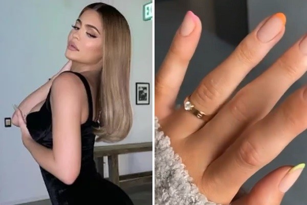 Kylie Jenner exibiu novo anel de diamante em suas redes sociais (Foto: Instagram)