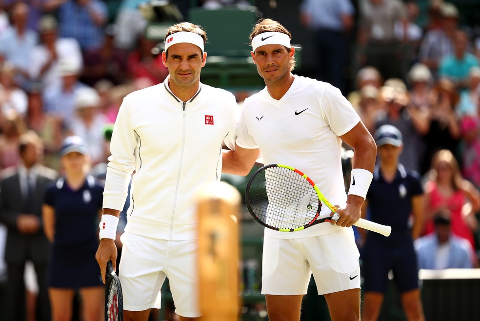 Roger Federer e Rafael Nadal na semifinal de Wimbledon  — Foto: Clive Brunskill/Getty Images