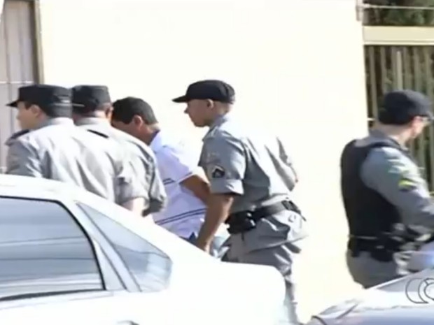 Empresários foram detidos suspeitos de fraudar licitações em Goiás (Foto: Reprodução/TV Anhanguera)
