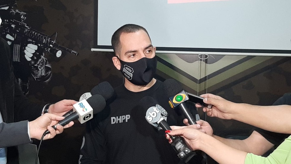 'Queremos realmente alertar o grupo gay', disse o delegado Thiago Nóbrega. — Foto: Colaboração