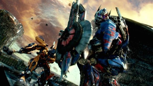 Trailer de 'Transformers: O Último Cavaleiro' mostra Optimus Prime