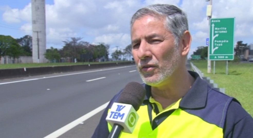 Funcionário da Entrevias, Cláudio Goes, morreu no acidente em Júlio Mesquita — Foto: TV TEM/Reprodução