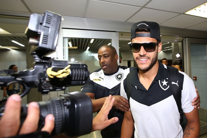 Ronaldo Botafogo (Foto: Gustavo Rotstein / GloboEsporte.com)