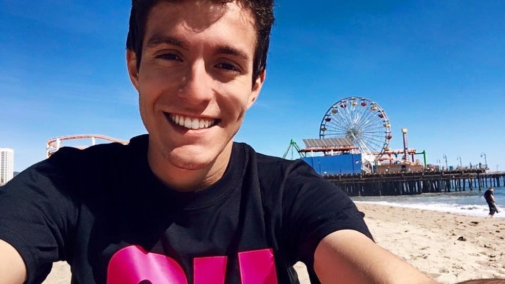 Na época com 21 anos, o estudante tinha o sonho, mas não o conhecimento para arrecadar os investimentos  — Foto: Gabriel Cantarin Simões /Arquivo Pessoal