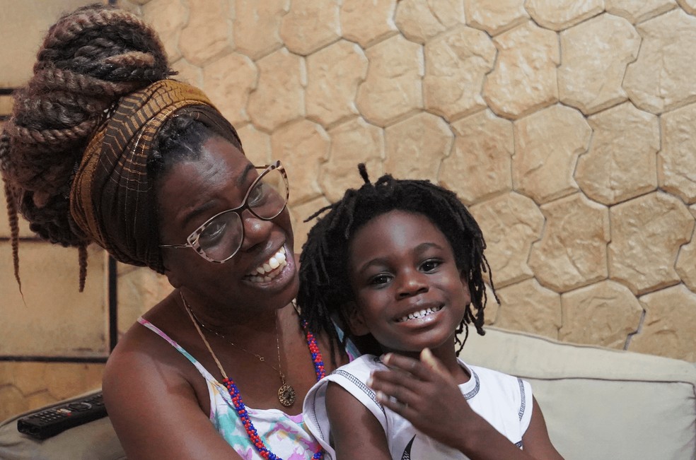 Preta Lagbara e Ayo: respeito pelo filho e suas crenças — Foto: g1/Miguel Folco