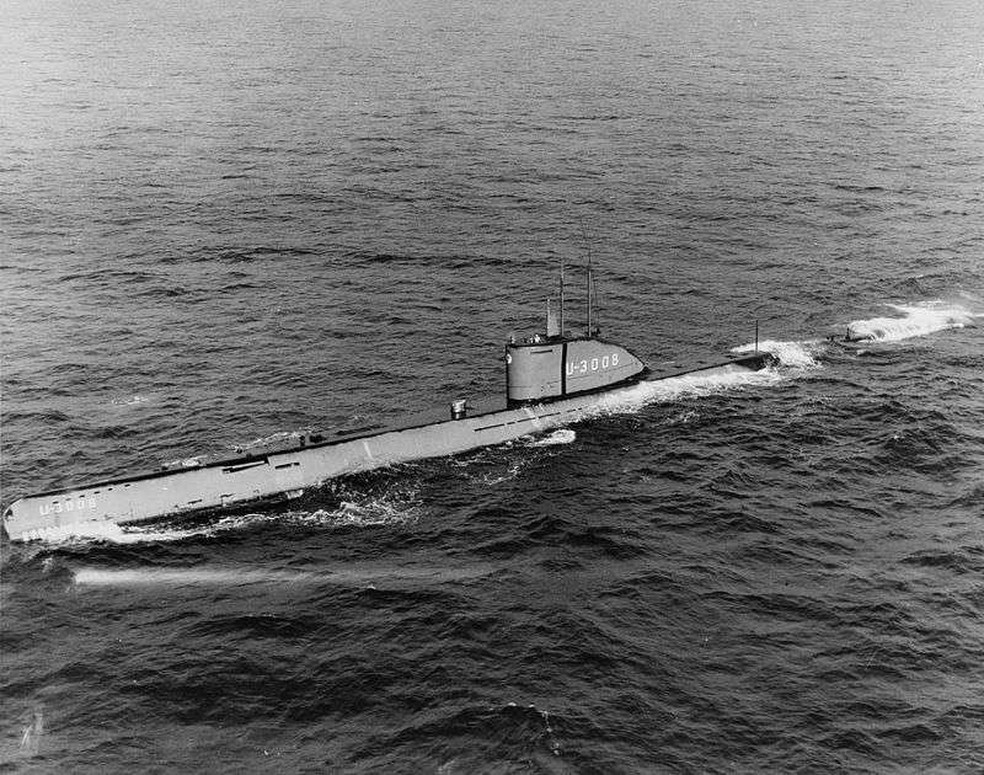 Este Ã© um modelo semelhante ao do U-3523, um dos submarinos mais modernos jÃ¡ construÃ­dos pela Marinha nazista (Foto: BBC)