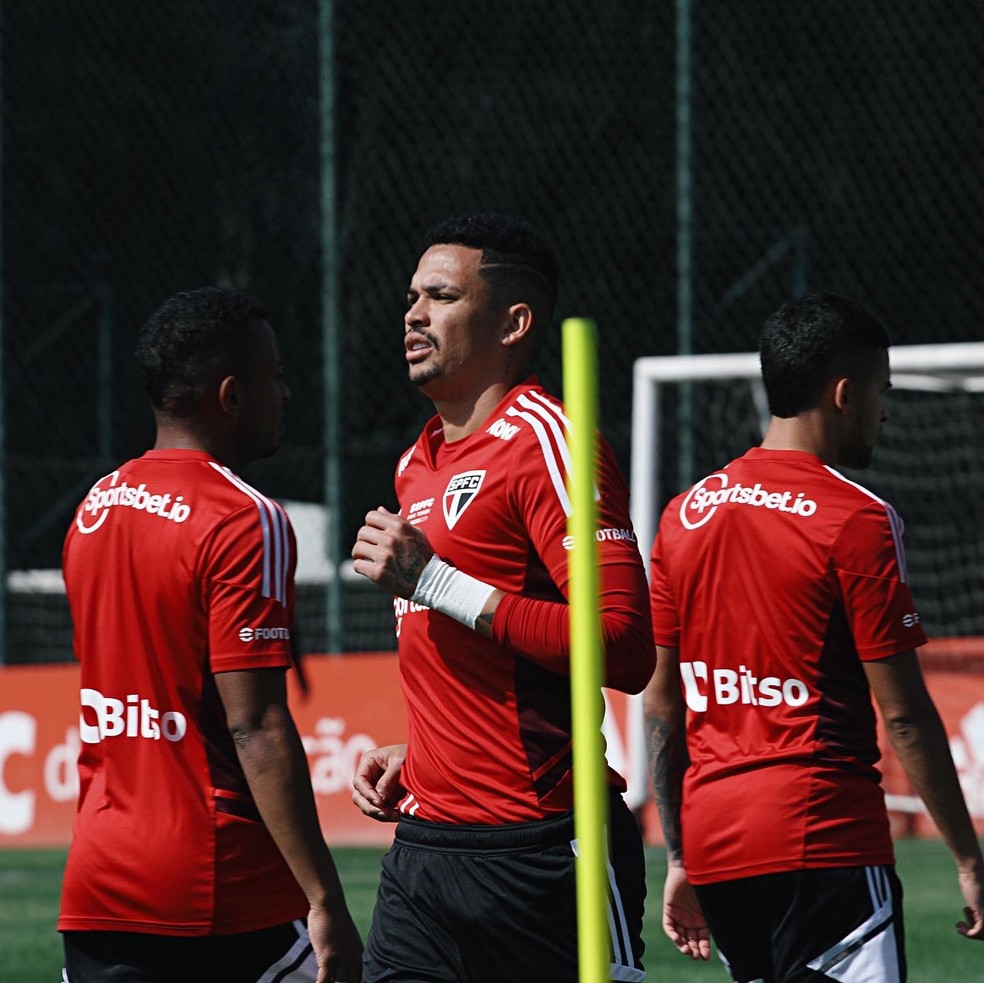 Luciano participou do treino desta quarta-feira do São Paulo — Foto: Divulgação
