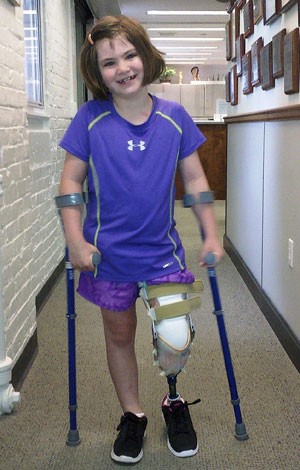 G1 - Bailarina que perdeu pé no ataque de Boston se recupera em hospital -  notícias em Mundo