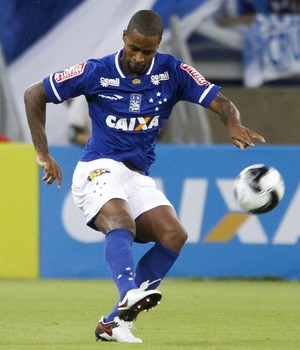 Dedé lamenta resultado e pênaltis cometidos: Arrebentou a gente