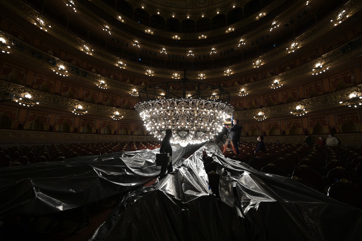 Teatro Colón de Buenos Aires baixa seu lustre majestoso antes da reabertura | Pop & Arte