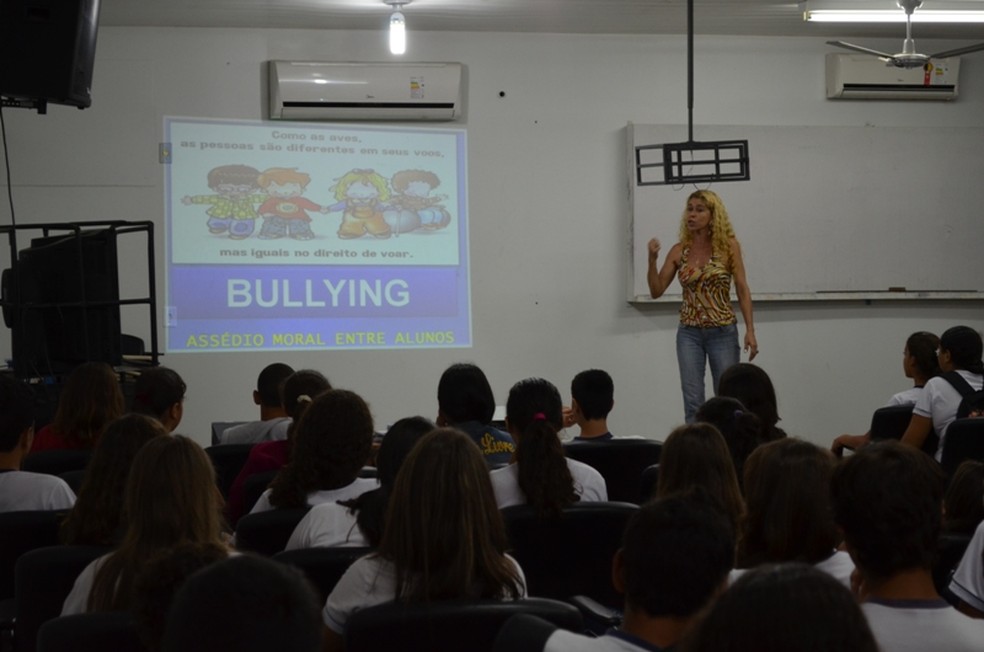 Palestra orienta sobre os problemas causados pelo bullying (Foto: Arquivo/Jonatas Boni/G1 RO)