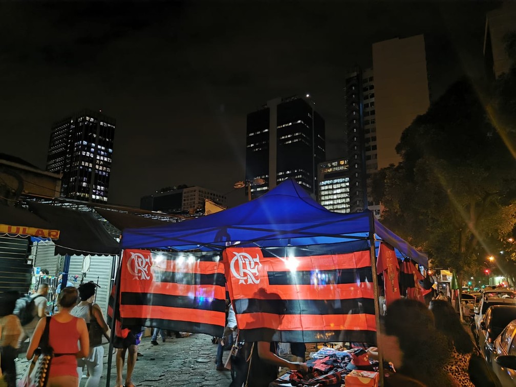 Na noite do Centro, só dá Flamengo  — Foto: Marcos Serra Lima 