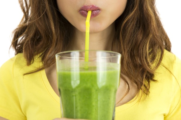 Beber sucos verdes adocicados pode prejudicar a dieta (Foto: Thinkstock)