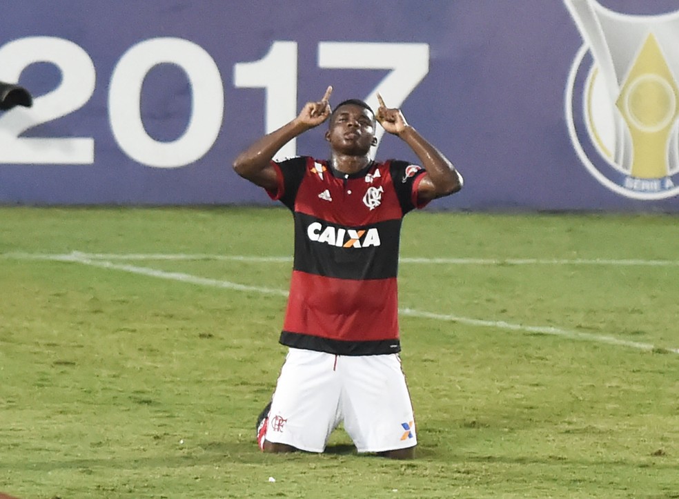 Lincoln tamb&eacute;m foi pedido de volta algumas vezes pelo Flamengo (Foto: Andr&eacute; Dur&atilde;o)