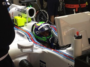 Felipe Massa com a Williams no primeiro treino livre para o GP da China (Foto: Divulgação)