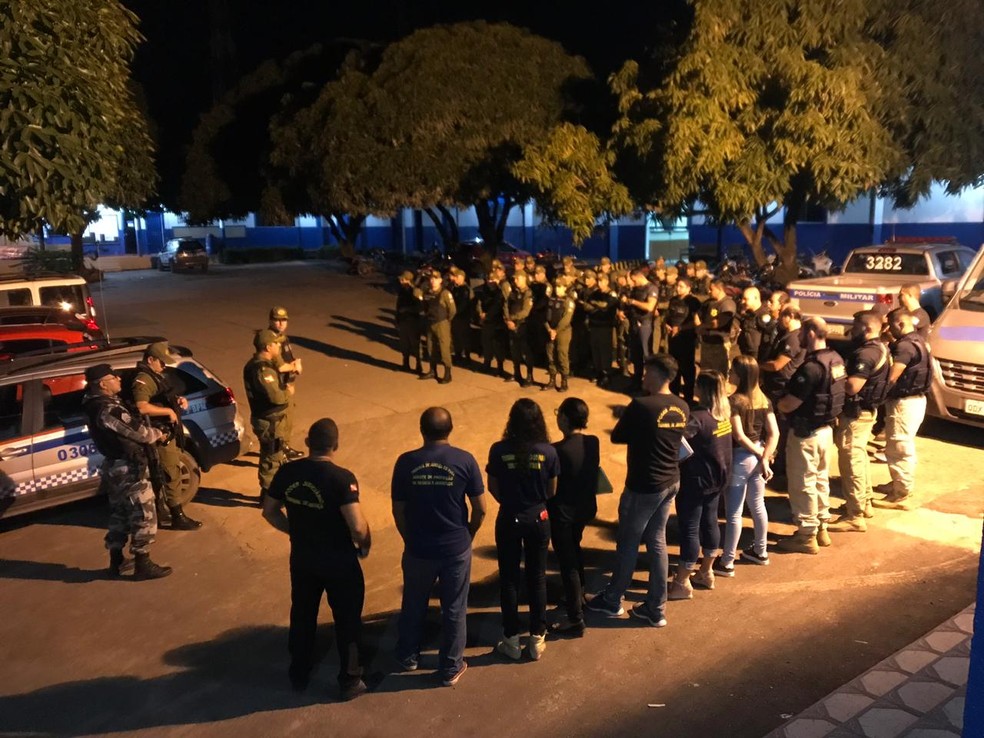 Órgãos de segurança reunidos no 3° BPM antes da saída para a operação integrada — Foto: Polícia Militar/Divulgação