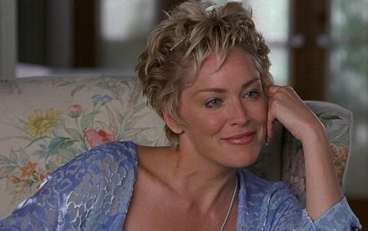 Sharon Stone em cena do filme A Musa, lançado em 1999, quando a atriz tinha 41 anos (Foto: Divulgação)