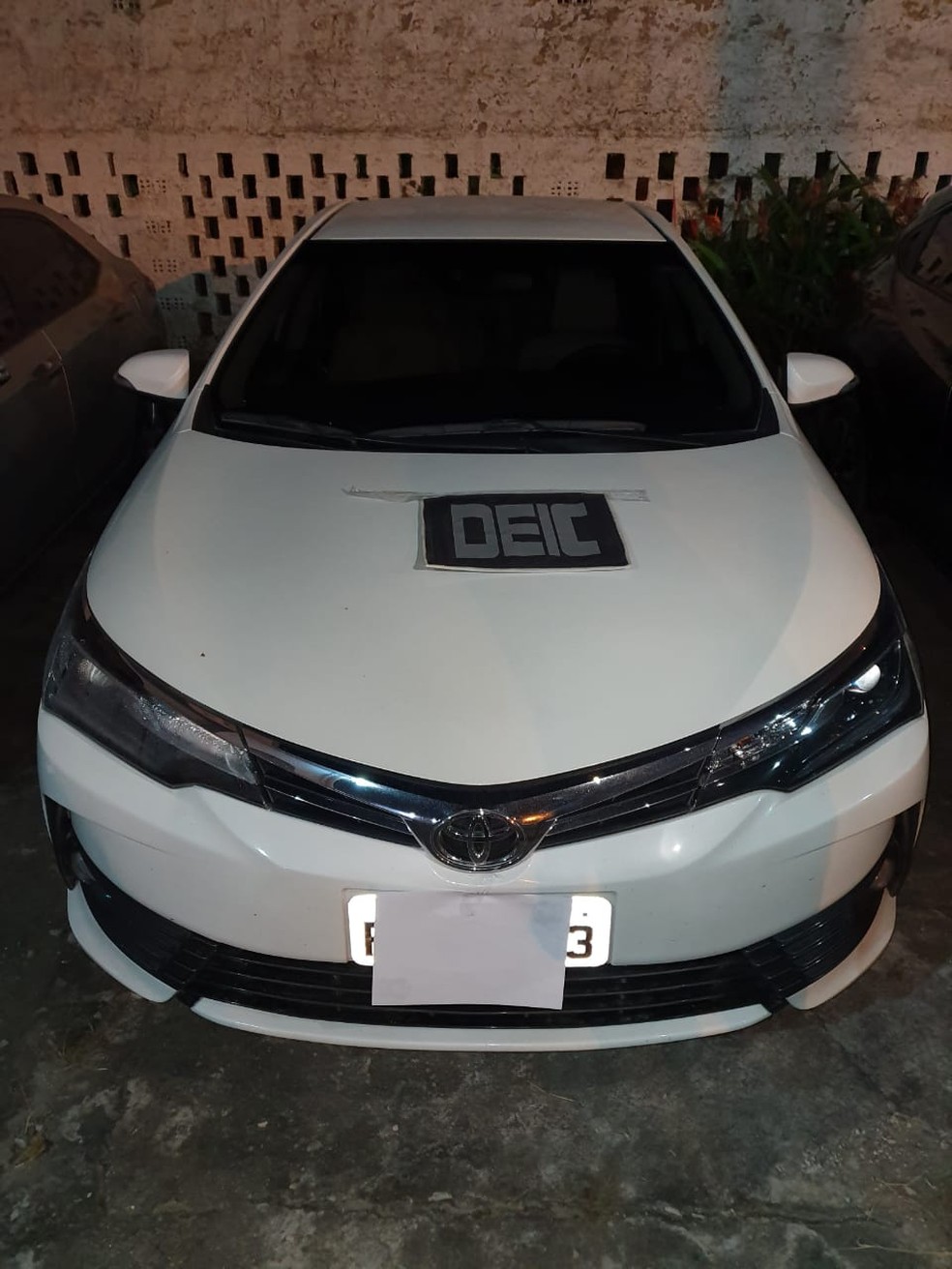 Carro apreendido em operação da Deic em Alagoas — Foto: Ascom/Polícia Civil