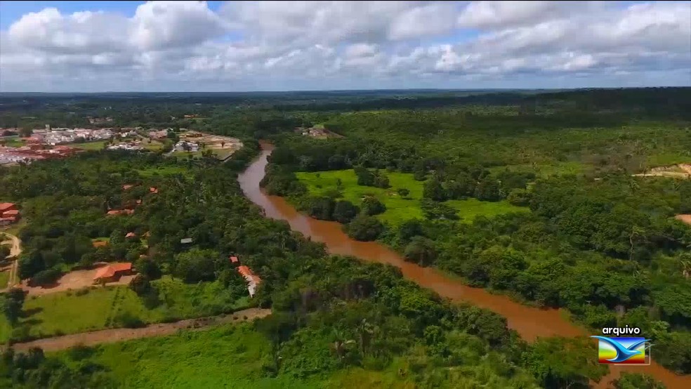 Rio Itapecuru abastece mais de 50 municípios do Maranhão — Foto: Reprodução / TV  Mirante