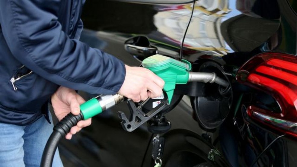 O aumento dos preços do petróleo, alimentado pela guerra na Ucrânia, é considerado uma das causas da inflação global — Foto: Getty Images