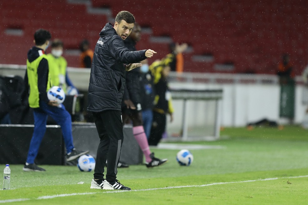 Martin Anselmi, técnico do Independiente del Valle — Foto: Franklin Jacome/Getty Images