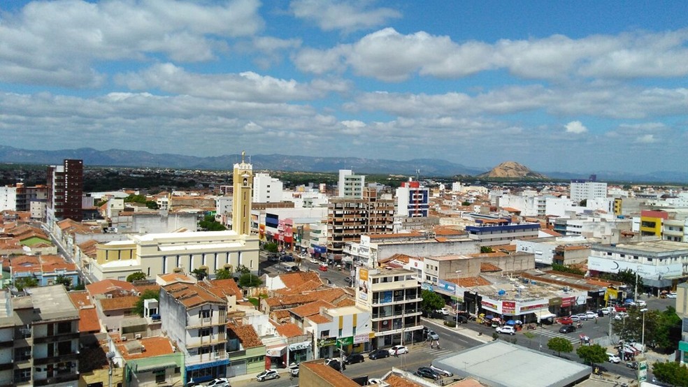 Cidade de Patos, no Sertão da Paraíba, registrou temperatura mínima de 19,9ºC (Foto: Rafaela Gomes / TV Paraíba)