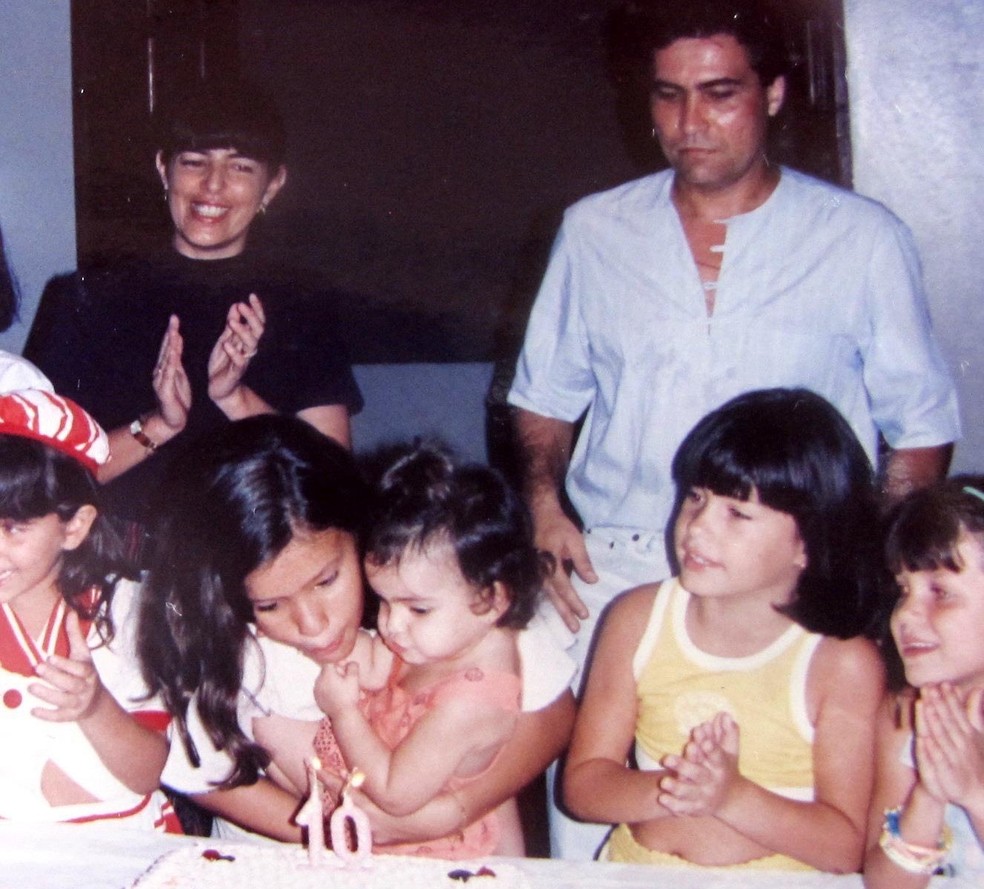 Mariana Braga da Costa comemorando seus 10 anos com familiares e amigos — Foto: Arquivo pessoal