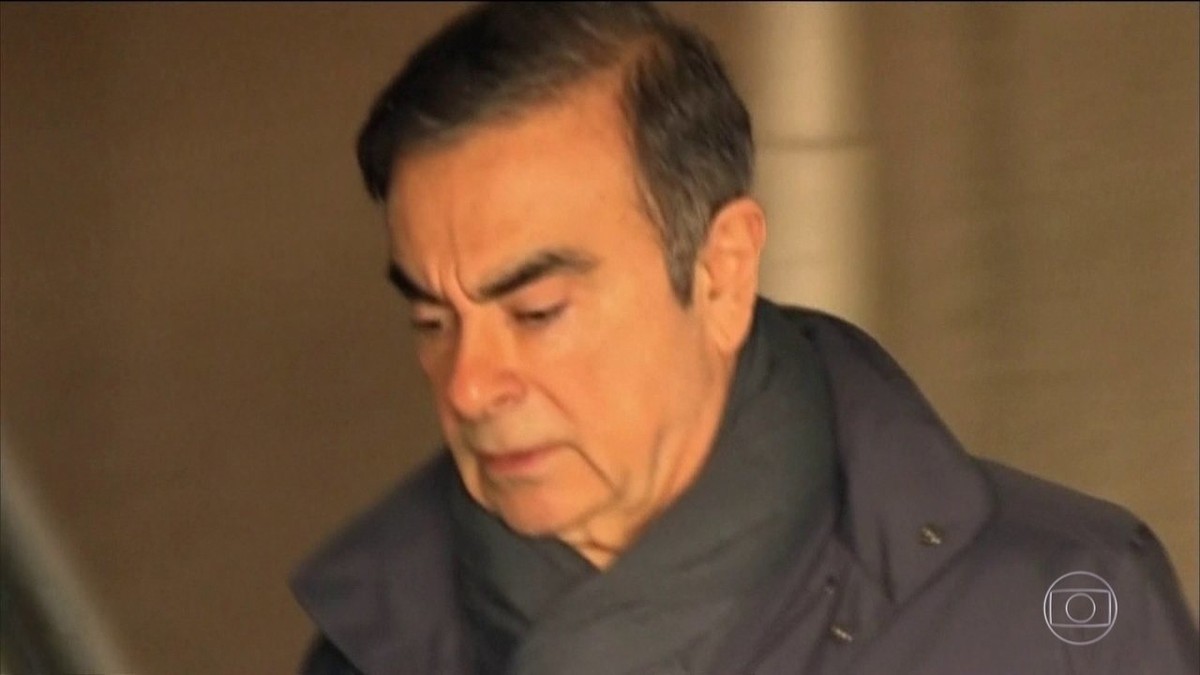 Nissan processa Carlos Ghosn em US$ 95 milhões por danos financeiros thumbnail