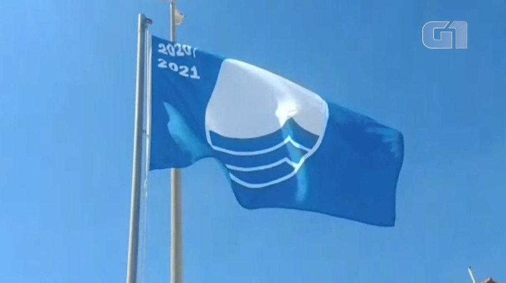 Bandeira Azul foi renovada para a temporada 2021/2022 â€” Foto: ReproduÃ§Ã£o