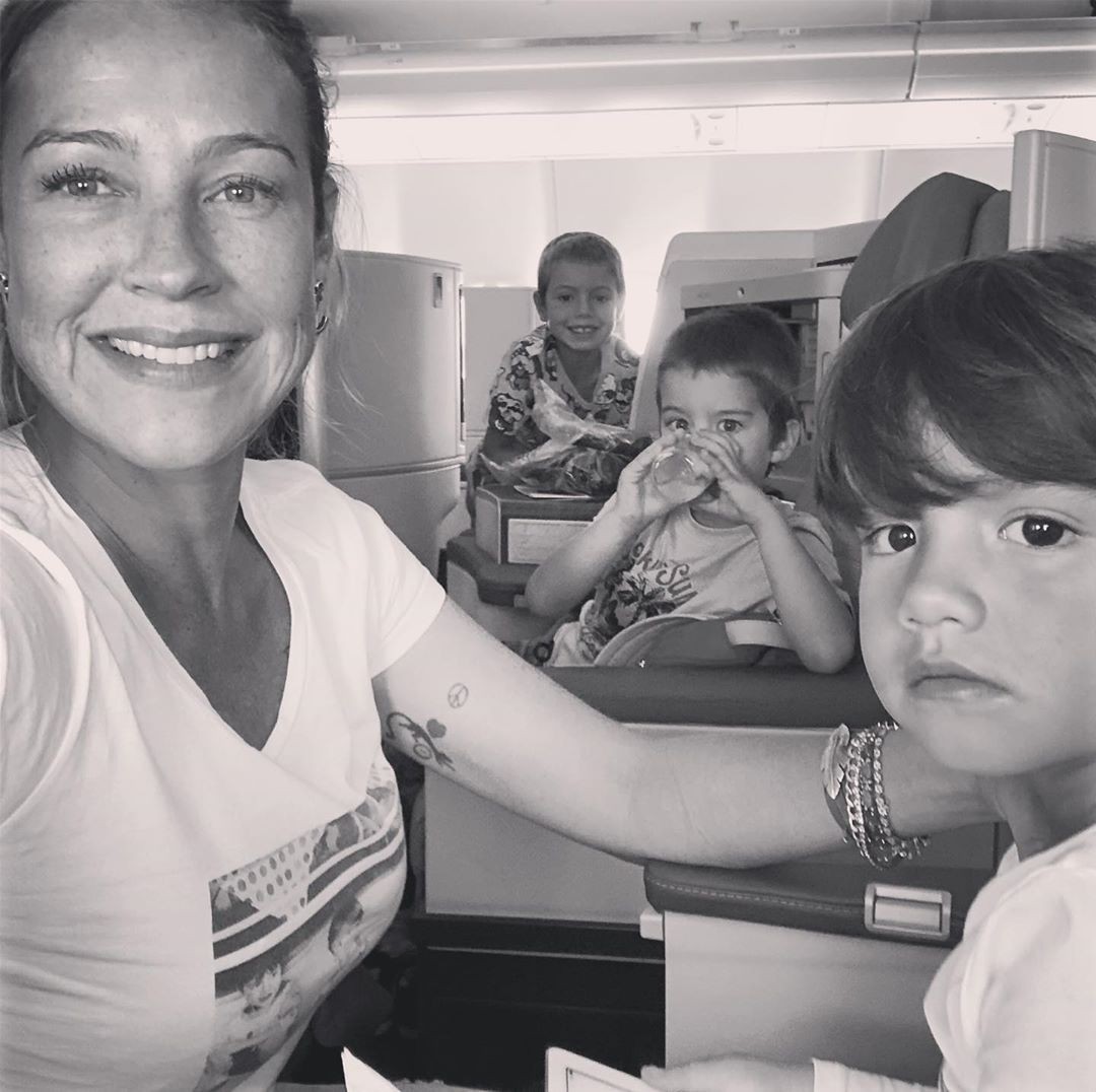 Luana Piovani a caminho de Fernando de Noronha com os filhos (Foto: Instagram Luana Piovani/ Reprodução)