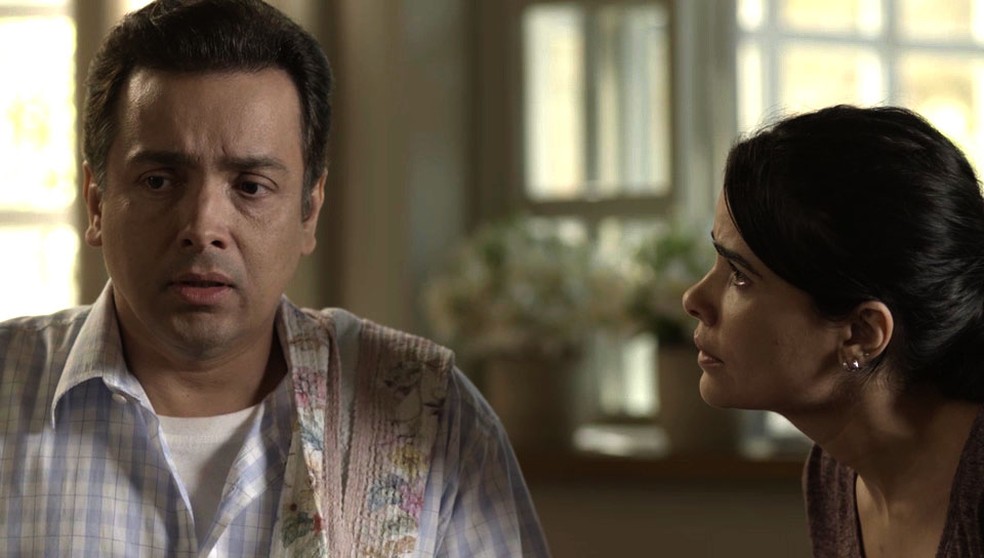 Nelito se assusta com o rumo das investigações (Foto: TV Globo)