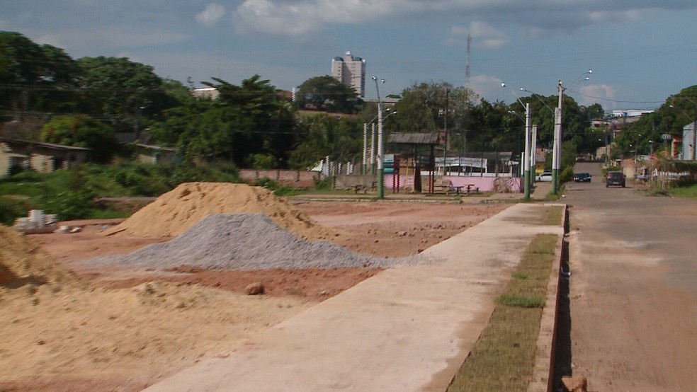 Construção do eco parque no bairro Mocambo, em Porto Velho — Foto: Armando Junior/Rede Amazônica
