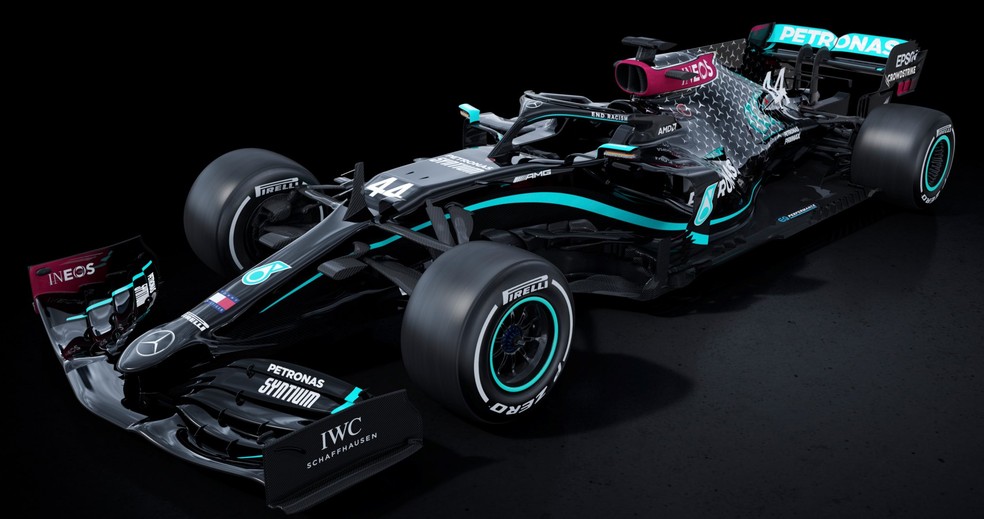 Nova Mercedes passa a ser pintada de preto na Fórmula 1 — Foto: Divulgação