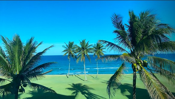 Uma das fotos compartilhadas por Brooklyn Beckham no paraíso tropical no qual ele e a namorada, Nicola Peltz, estão hospedados (Foto: Instagram)