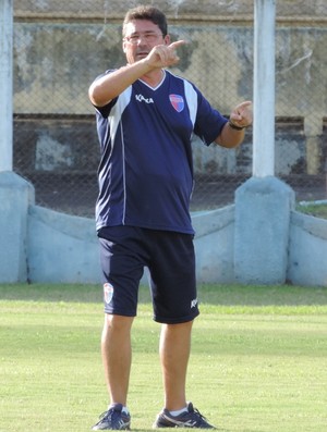 Lelo, técnico do Grêmio Prudente (Foto: Valmir Custódio / GloboEsporte.com)