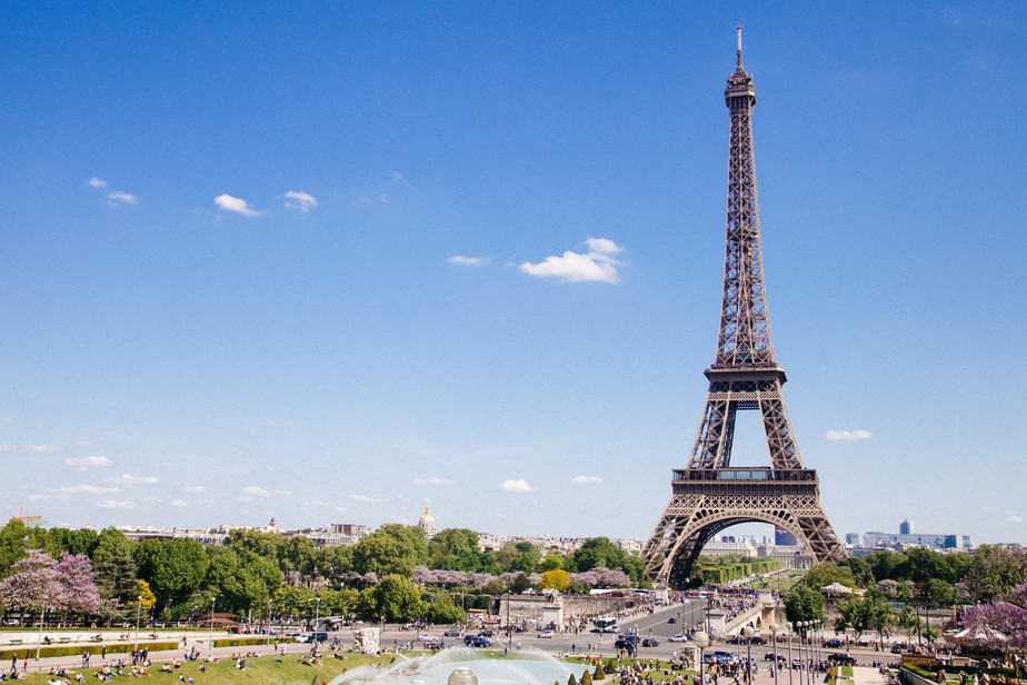 Promoção oferece viagem para Paris por R$ 1 na Black Friday | Gastar Bem |  Valor Investe