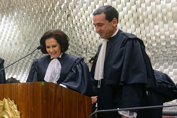 Os ministros Francisco Falcão e Laurita Vaz tomam posse no comando do STJ (Foto: Gustavo Lima SCO/STJ)