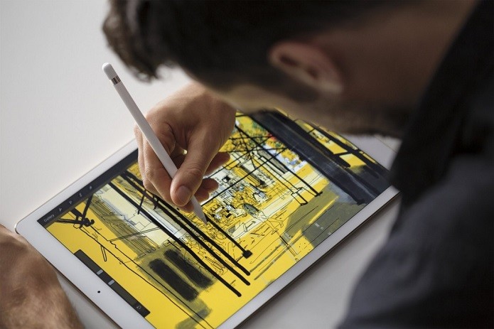 Tela do iPad Pro é ligeiramente melhor (Foto: Divulgação/Apple) 