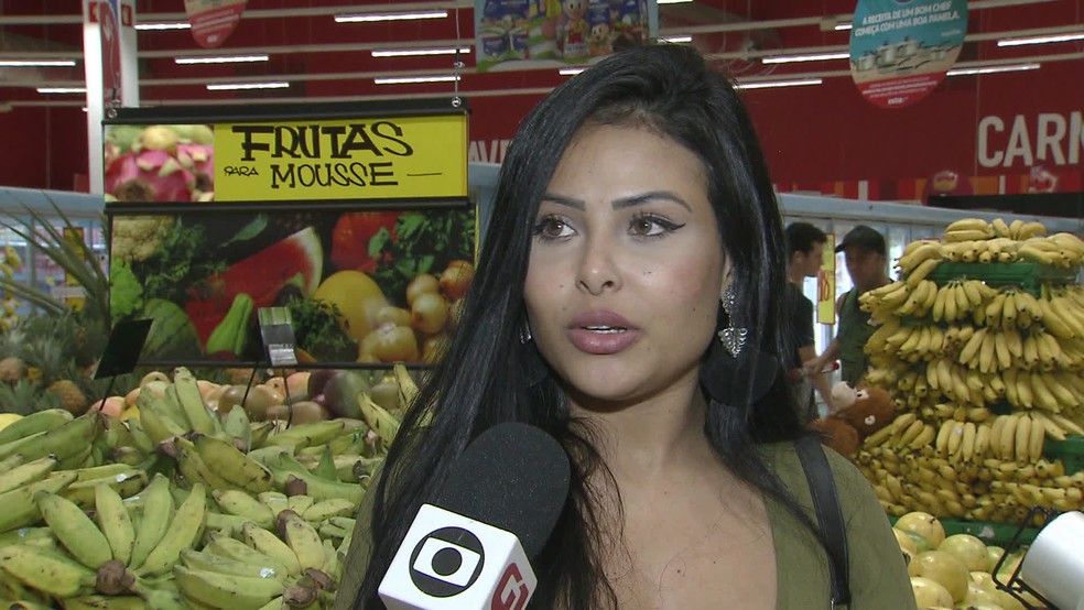 Cantora Tayara Andreza troca o dia pela noite — Foto: Reprodução/TV Globo