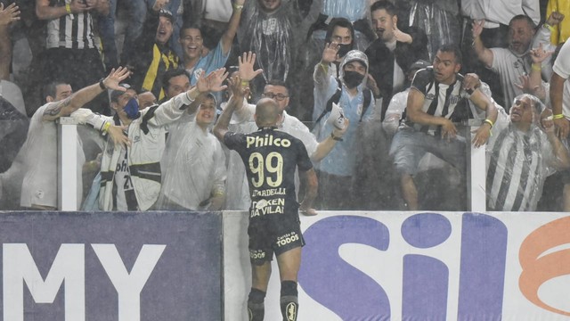 Sem poder receber jogos à noite, Arena da Amazônia terá refletores