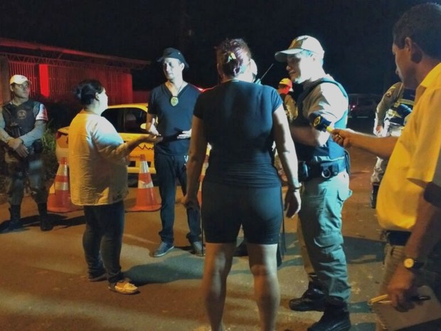 G1 - Pistola 380 é encontrada em pavilhão de presídio no Acre