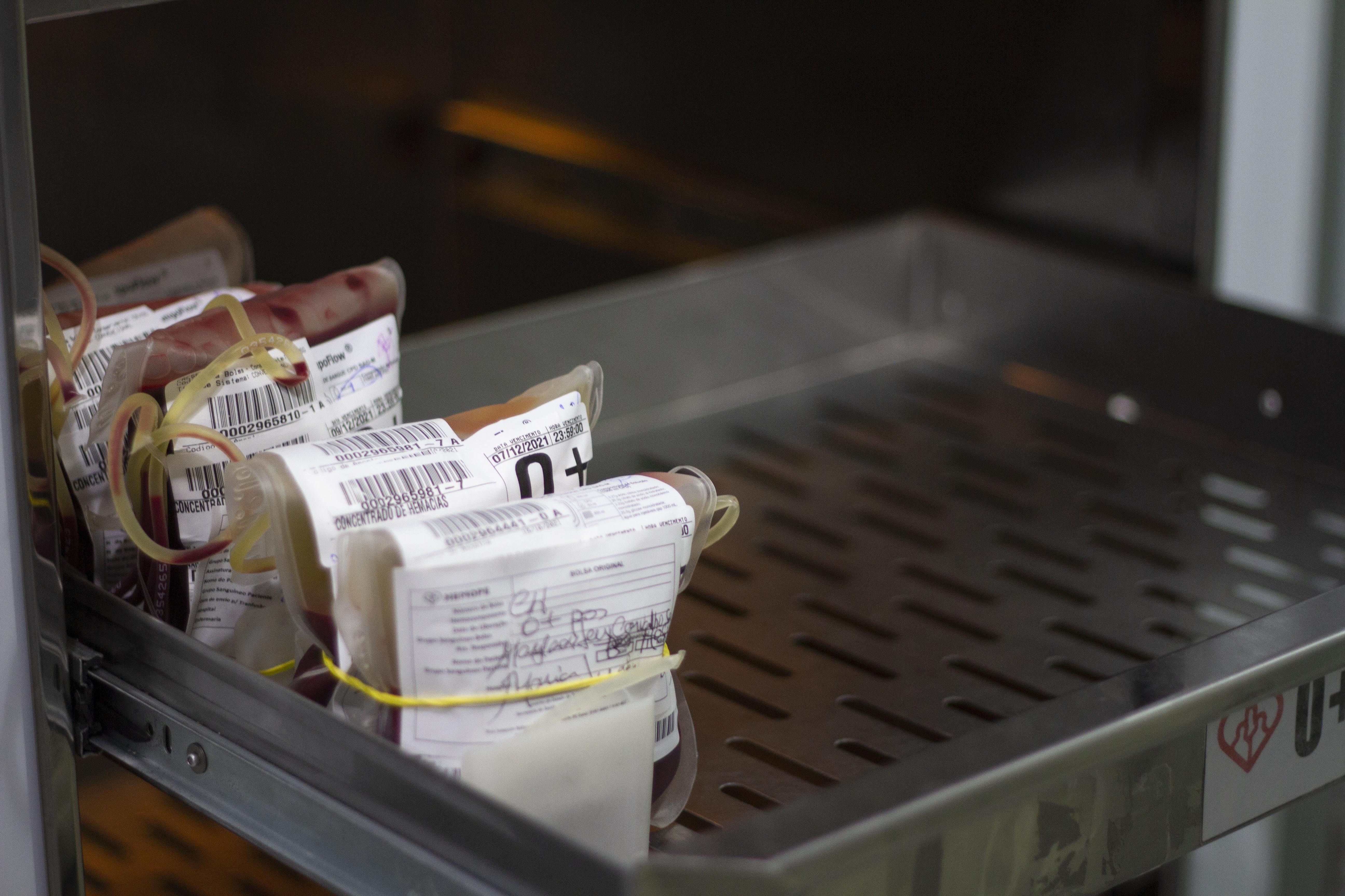 Hemocentro de Uberlândia tem estoque de sangue 40% abaixo do ideal e precisa de doações