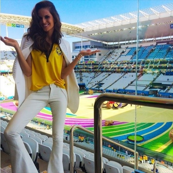 Izabel Goulart (Foto: ReproduÃ§Ã£o/ Youtube)